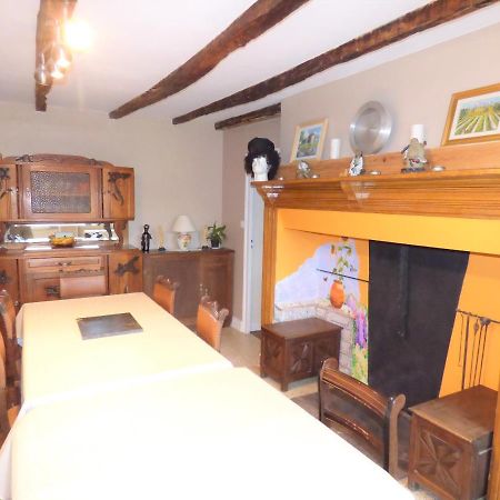 Les Tibles Bed and Breakfast Nanthiat Buitenkant foto
