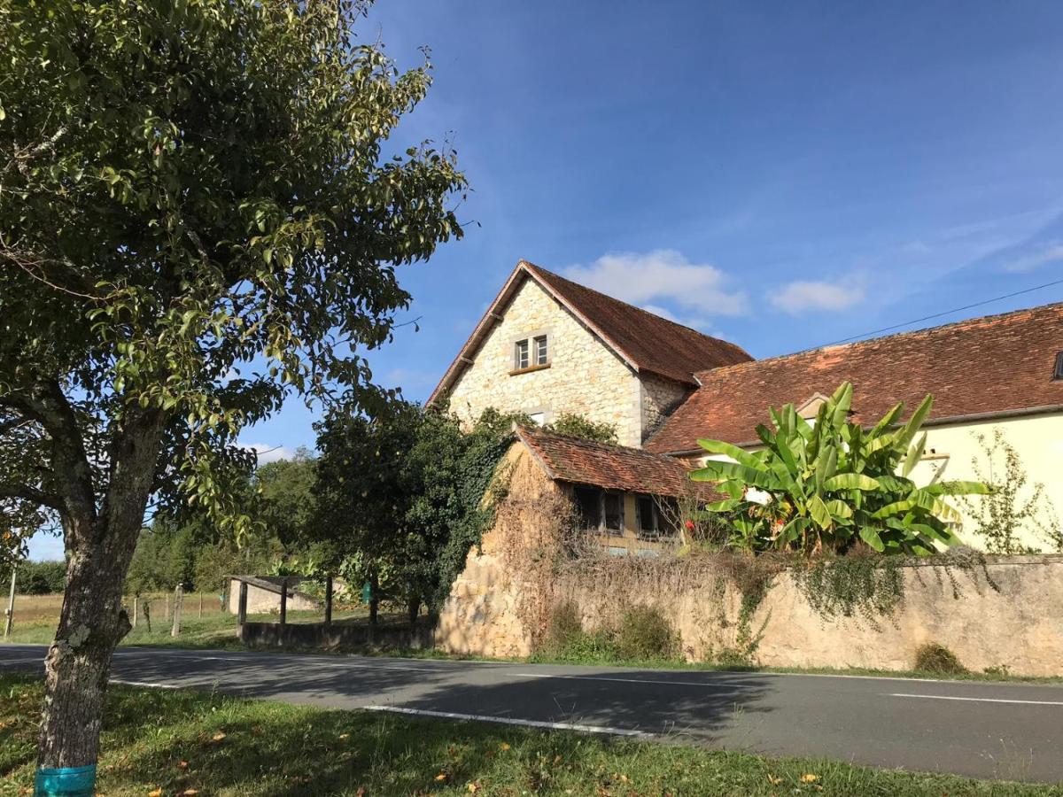 Les Tibles Bed and Breakfast Nanthiat Buitenkant foto